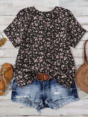 Westmoon Flowy Floral Top